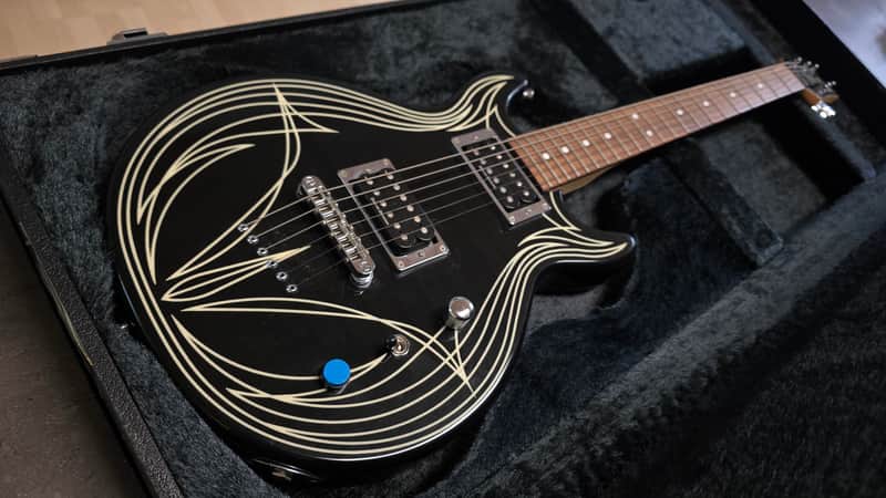 Jackson JJ4 Scott Ian MIJ JAPAN 2000 Black Tribal Tattoo Graphic LP JR Junior DC Anthrax Signature Pro Guitar with Killswitch and New ESP hard case image 1