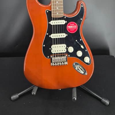 Squier 0374027529 Classic Vibe™ '70s Stratocaster® HT HSS, Laurel Fingerboard, Black Pickguard, Mocha image 2