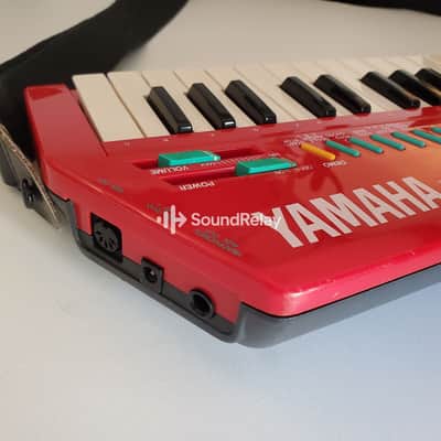 Yamaha SHS-10R Keytar – Red Version – Portable FM Synth – Printed Manual – Tested image 9