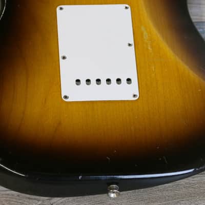 Fender Stratocaster 1957 - Sunburst image 9