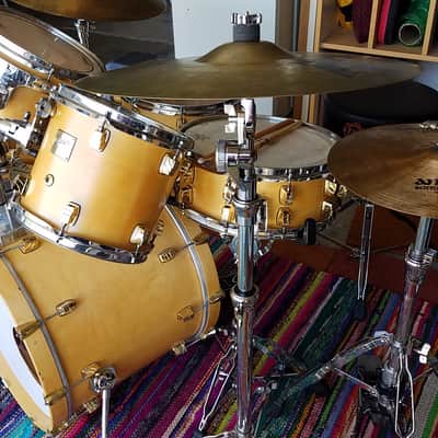 Cadeson Royal Custom 5 piece drum kit , hardware and travel cases - Complete image 1