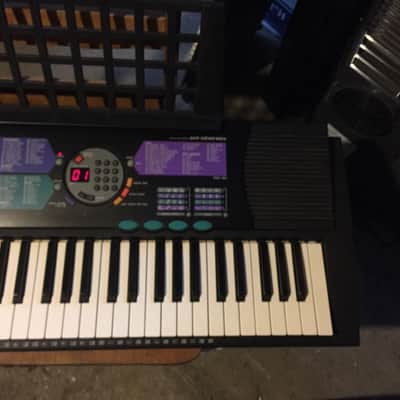 Yamaha  Portatone PSR-185 61-Key (Full-Size Key) Portable Keyboard Black image 8