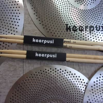 Low Volume Cymbals 5 Pack w/ soft Gig Bag 14" Hats 16" + 18" Crashes 20" Ride + 2 pairs 5A Sticks image 6