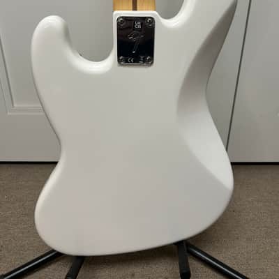 Fender Player Jazz Bass Fretless with Pau Ferro Fretboard - Polar White image 4