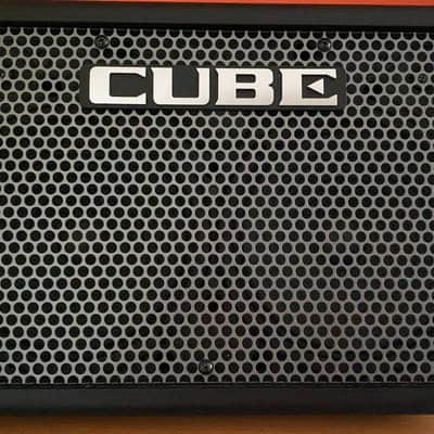 Roland CUBE Street EX 50W Battery-Powered Stereo Amplifier Amp / PA – Mint Condition like new image 2