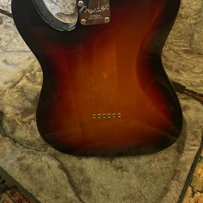 Fender American Elite Telecaster with Ebony Fretboard 2016 - 2019 - 3-Color Sunburst image 3