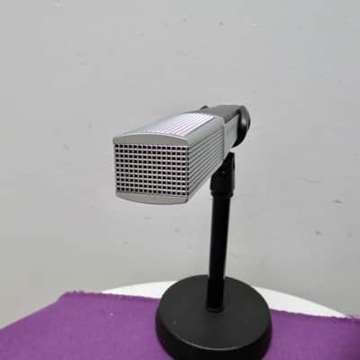 Sennheiser MD 441-U  Supercardioid Dynamic Microphone image 5