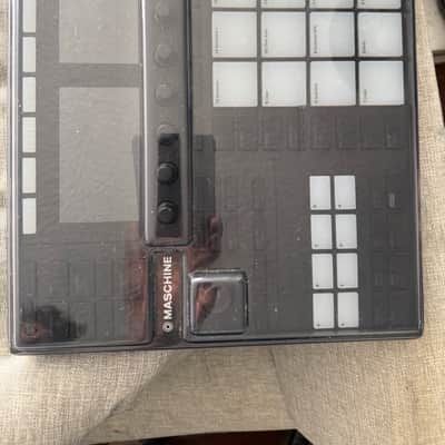 Native Instruments Maschine MKIII 2010s - Black image 2