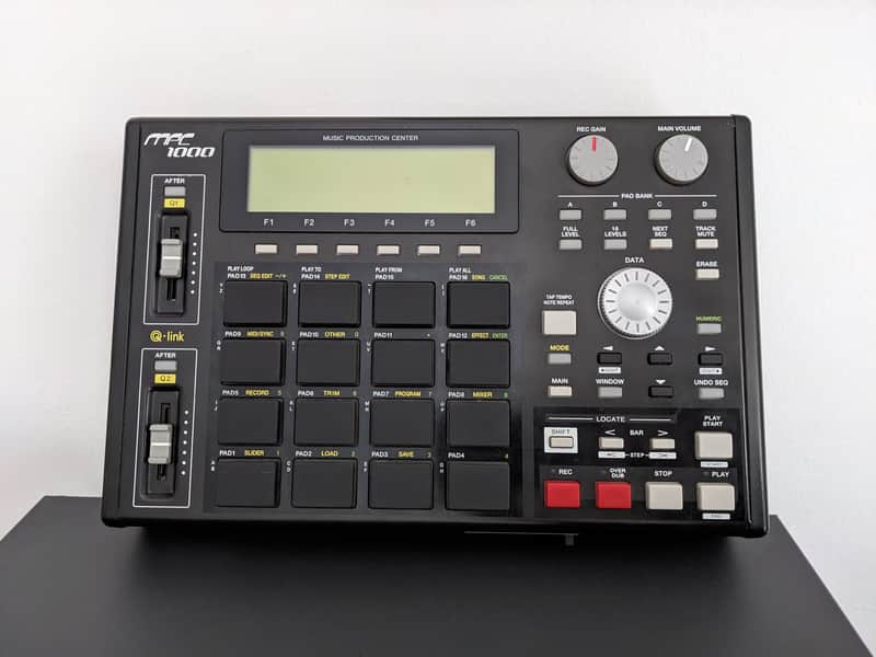 Akai MPC1000 - Black imagen 1
