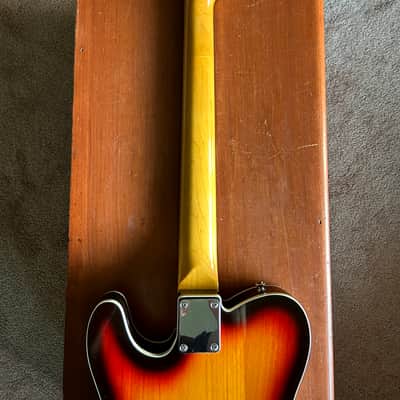 Fender MIJ Traditional '60s Telecaster Custom 2018 - 2020 - 3-Color Sunburst image 5