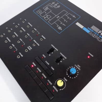 Roland MPU-101 - MIDI 4 x CV/gate Interface- Dark Black image 2