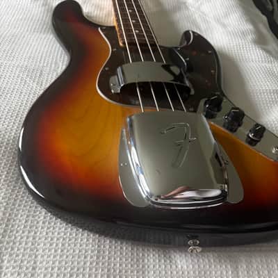 Fender Japan(MIJ)2019 Hybrid 60's 3-Tone-Sunburst JAZZ BASS GUITAR ,USA True Vintage Pickups image 7