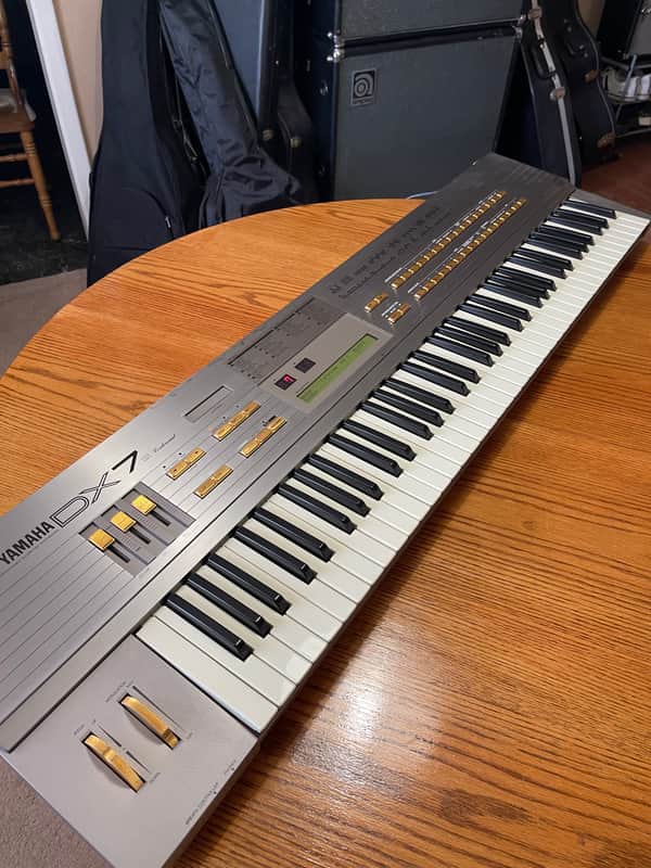 Yamaha DX7 II Centennial Digital Synthesizer Gold and Silver 1987