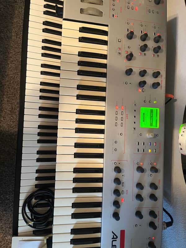 Alesis Ion 49-Key Analog Modeling Synthesizer 2000s - Silver image 1