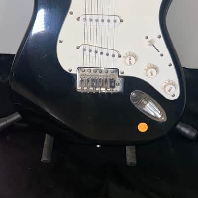 Fender Stratocaster late 80s - black image 2