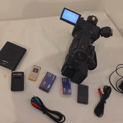 Sony NXCAM. model HXR-NX5P image 1