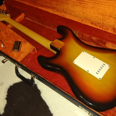 1969 Fender Stratocaster Sunburst w/Rosewood Board- All Original! Hendrix-era Strat & Case- Video Demo image 9