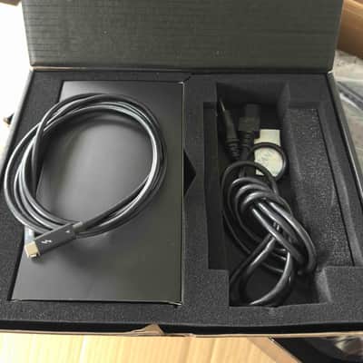 Universal Audio Apollo x16D Thunderbolt Audio Interface with Dante - Present - Silver image 7