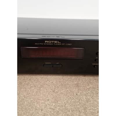 Rotel RT-1080 - Hi-Fi Tuner - Black - Good w/ remote_control image 2