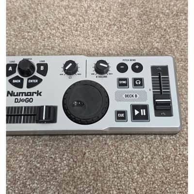 Numark DJ2Go - DJ Equipment - Good image 2