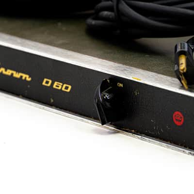 Crown D-60 Dual Channel Power Amplifier with Pair of 25' Speaker Cables image 6