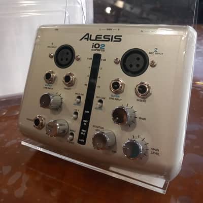 Alesis iO2 Express USB Audio Interface 2000s - Silver image 1
