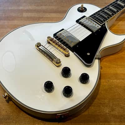 Epiphone Les Paul Custom 2024 - Alpine White + Gigbag image 1