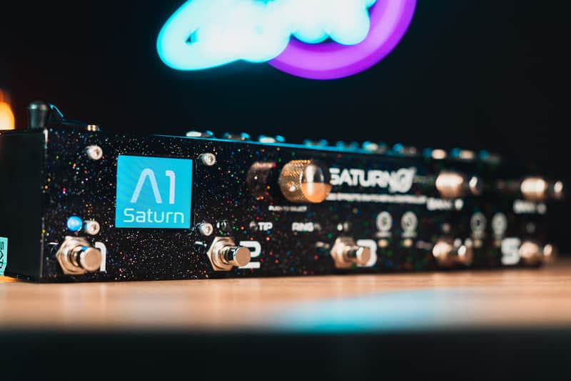 Saturn Pedals - Supernova - Galactic Black - Advanced Effects