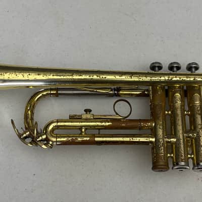 Yamaha YTR-232 Bb Trumpet – Japan Made – Original Case & Bach 7C Mouthpiece image 2