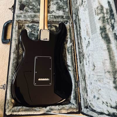 Fender Special Edition Player Stratocaster - MN  2021 Black - Upgraded Bone Nut - With Case image 5