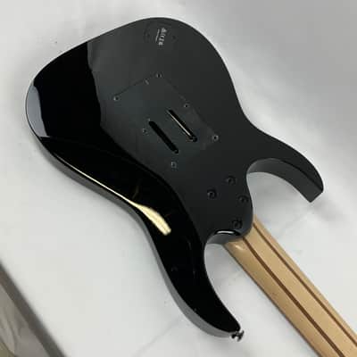 Ibanez Premium UV70P Black Green BK Steve Vai 7-String Electric Guitar + Case JEM/UV - New - But demoed image 15