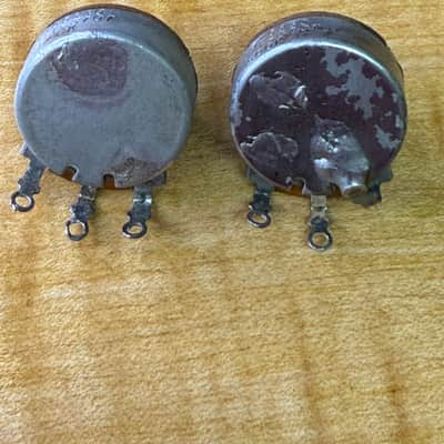 2 Gibson Centralab 500k pots 1965 image 2