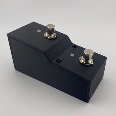 Profile-matching AUX switch for RJM (PBC/6X) - by PdLS 3D image 1