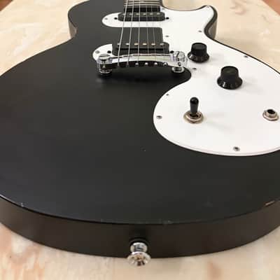 Epiphone Les Paul SL | Black and White image 4