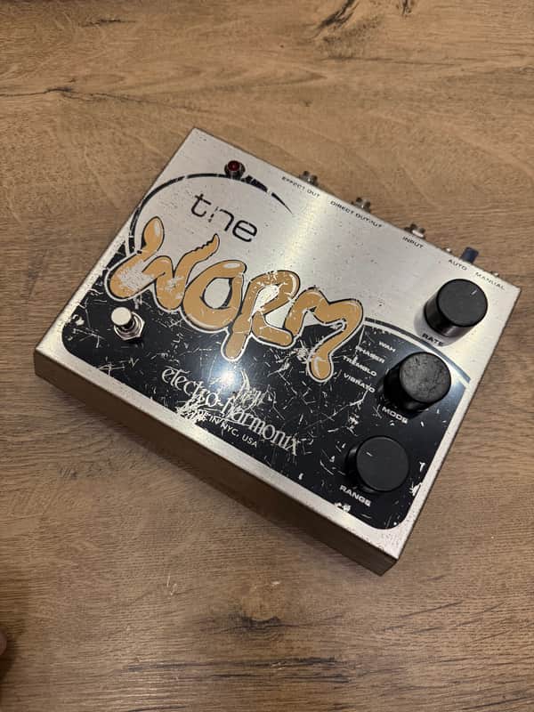 Electro-Harmonix The Worm Analog Wah / Phaser / Vibrato / Tremolo