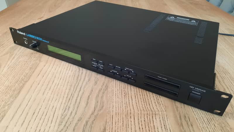 Roland U-220 RS-PCM Sound Module 1989 - 1992 - Black image 1