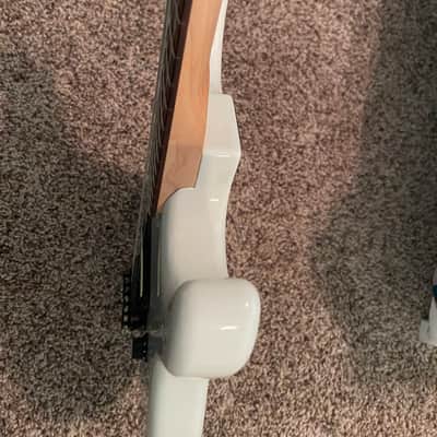 Kramer Baretta 2012 - White 7 of 10 image 9