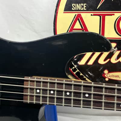 Jackson Professional Concert 4-String Electric Bass image 3