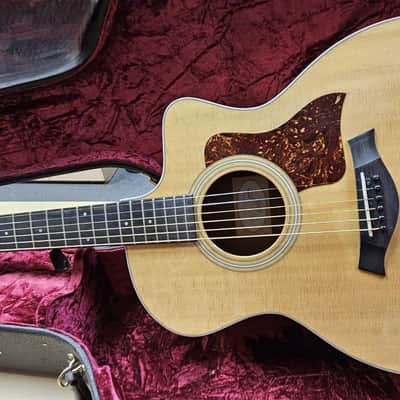 Used Taylor 214ce | Reverb Canada