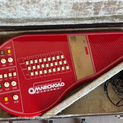 Suzuki OM-27 Omnichord 1981 - Red image 7