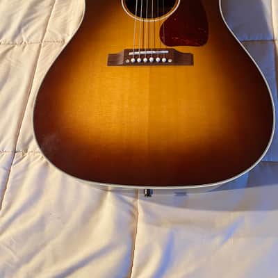 Gibson J-45 Studio 2023 Gloss Walnut Burst w/OHSC image 6