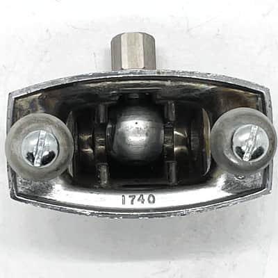 Ludwig Standard #1740 Tom Mount Bracket Cr 68 thru 82 1st Gen. 1/4" 20 Eye Bolt and Nut - LTM-318-S image 6