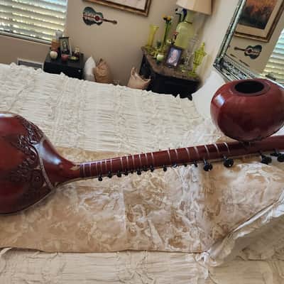 SITAR Antique by HUSEN & Brothers, Miraj, India 7 String Custom Grand Concert "Baritone" 1950's Only 1 known of, Confirmed by Grandson made by Grandfather! - image 3