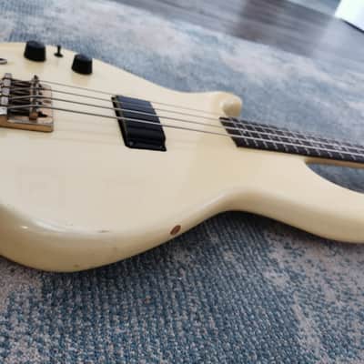 Aria Pro II Sb-Elite I 1984 Pearl White LEFT HANDED image 10
