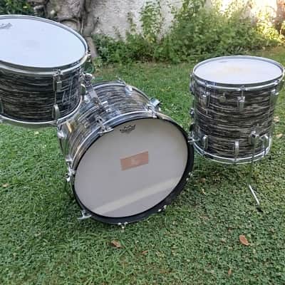 Ludwig Downbeat 1969, Black Oyster Pearl. Vintage. image 5