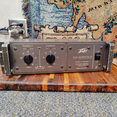 Peavey M-2600 Mark V Series Stereo Power Amplifier 1990s image 1