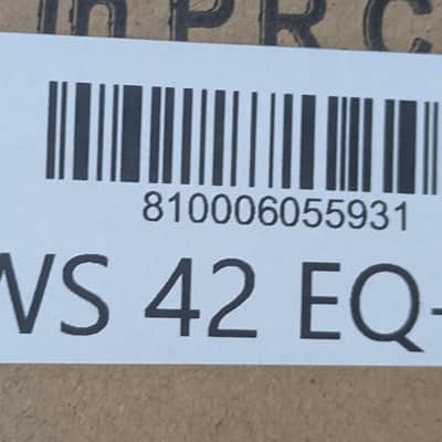 Tagima WS 42 EQ BK Baby Non-Cutaway Acoustic/Electric Guitar - B stock image 11