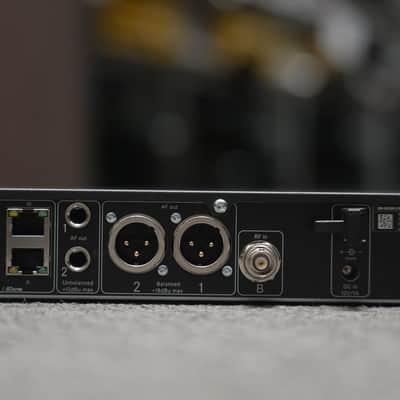 Sennheiser EW-DX EM 2 Wireless Receiver - Q1-9 Band image 4