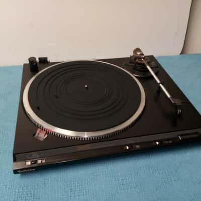 Vintage Technics SL-QD35 Automatic Turntable With Audio Technica Cartridge image 1