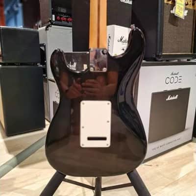 FENDER - DELUXE STRAT PLUS MPL SN/N004029 EBONY BURST image 3